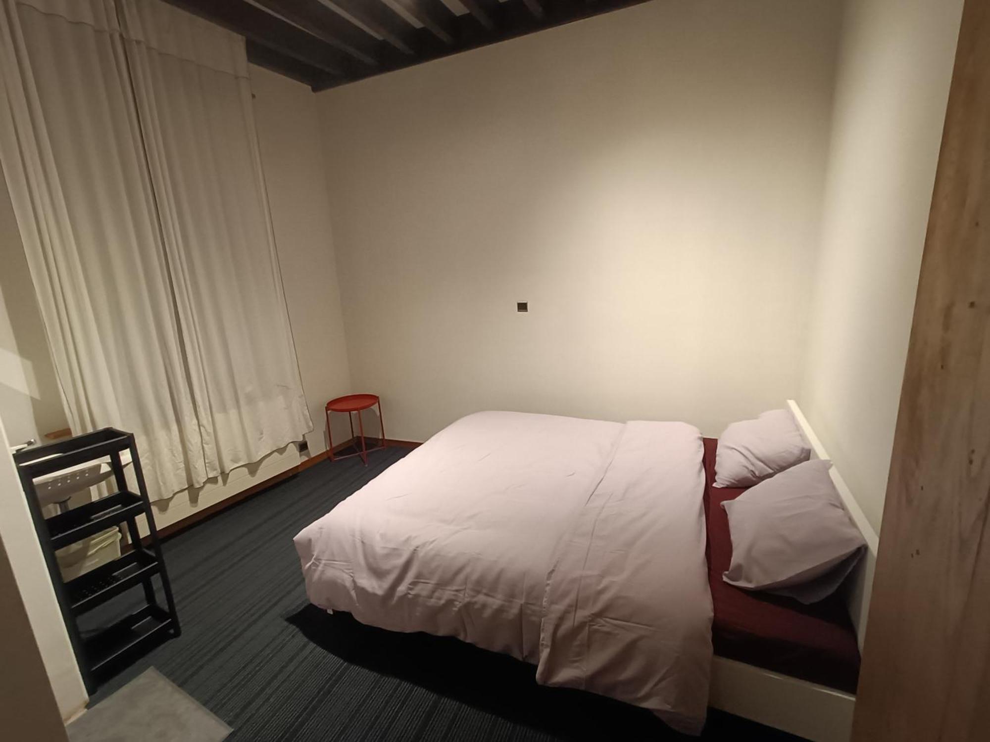 Viktoria Hostel Antwerpen Eksteriør billede