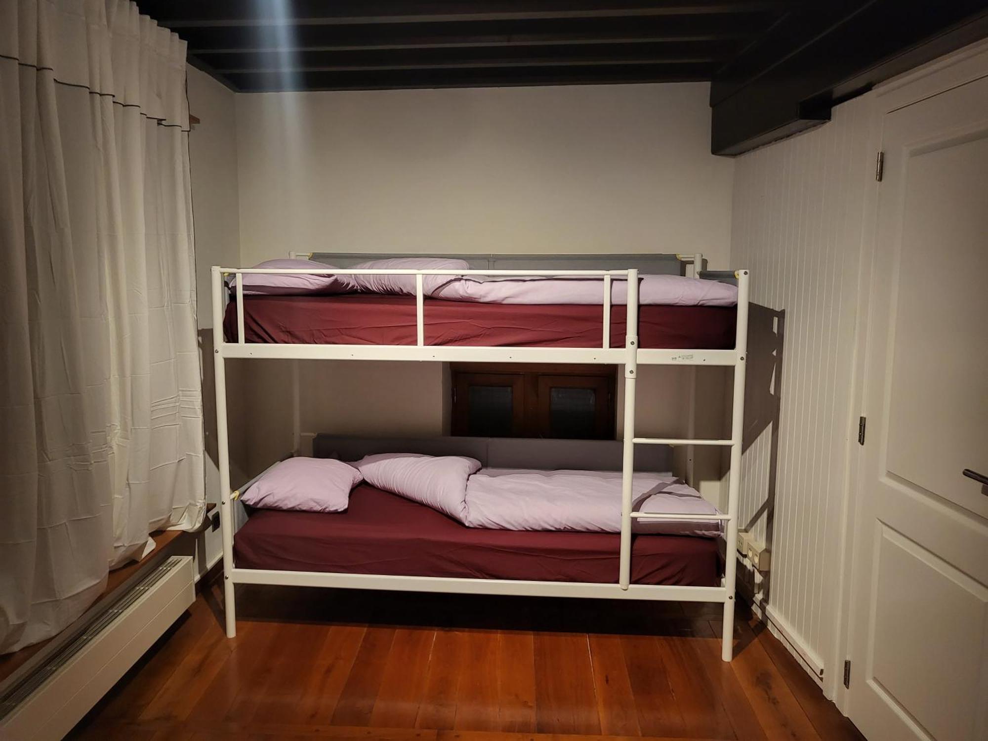 Viktoria Hostel Antwerpen Eksteriør billede
